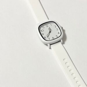 Ladies Quartz Watch With Stainless Steel Case & Silicone Band